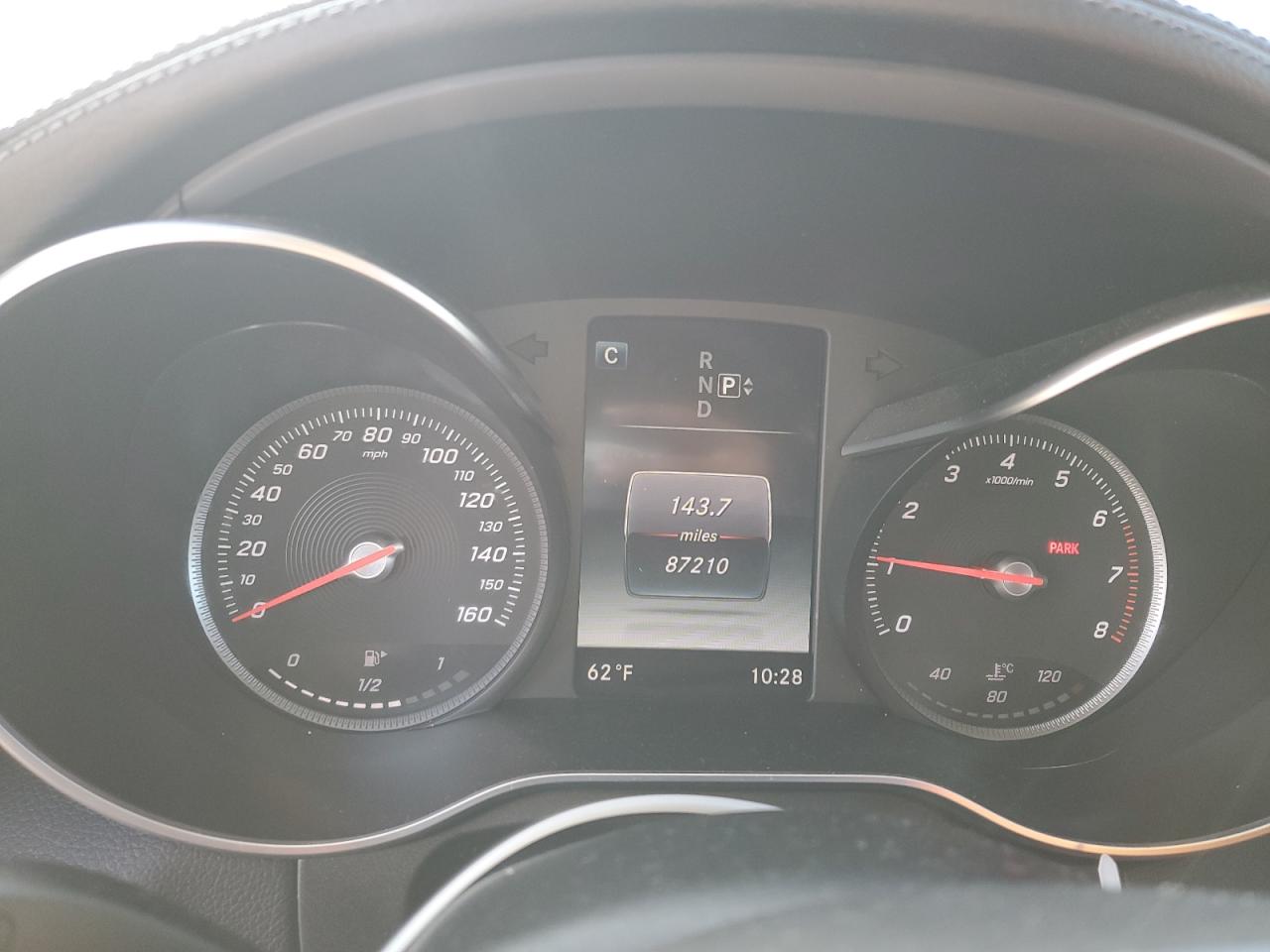 2015 Mercedes-Benz C 300 VIN: 55SWF4JB6FU061975 Lot: 91854805