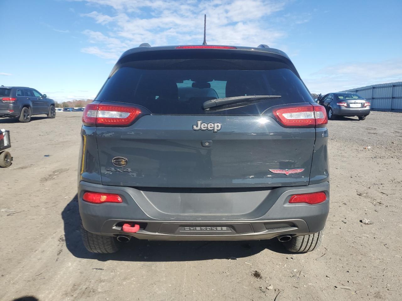 2017 Jeep Cherokee Trailhawk VIN: 1C4PJMBS7HW524918 Lot: 92092975