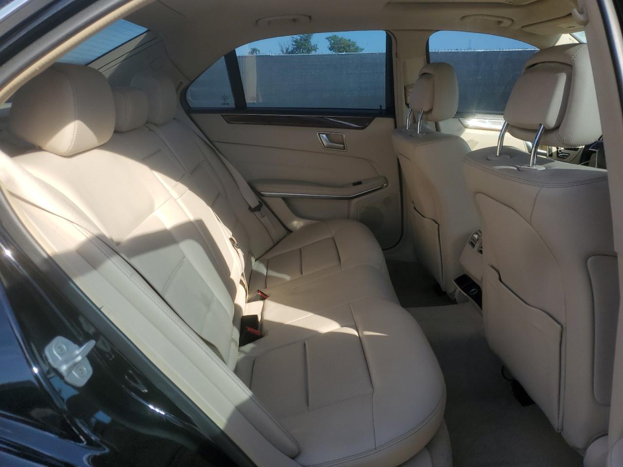 2014 Mercedes-Benz E 350 VIN: WDDHF5KB1EA986322 Lot: 92716685