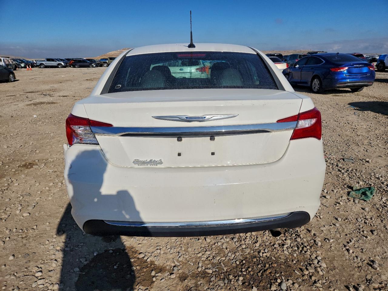 2011 Chrysler 200 Limited VIN: 1C3BC2FB8BN520073 Lot: 93976305