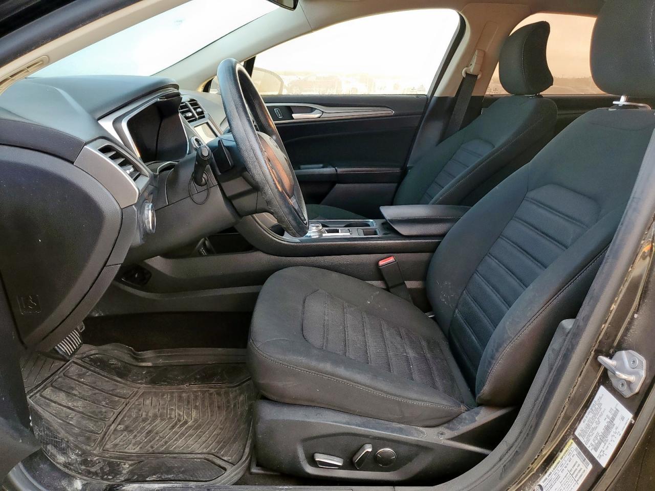 2019 Ford Fusion Se VIN: 3FA6P0T92KR270386 Lot: 93610185