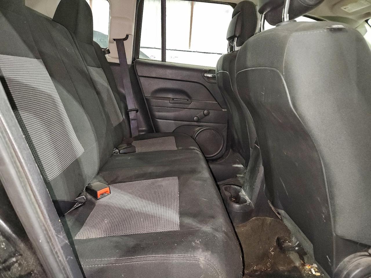 2017 Jeep Compass Sport VIN: 1C4NJCAA2HD187404 Lot: 95255045