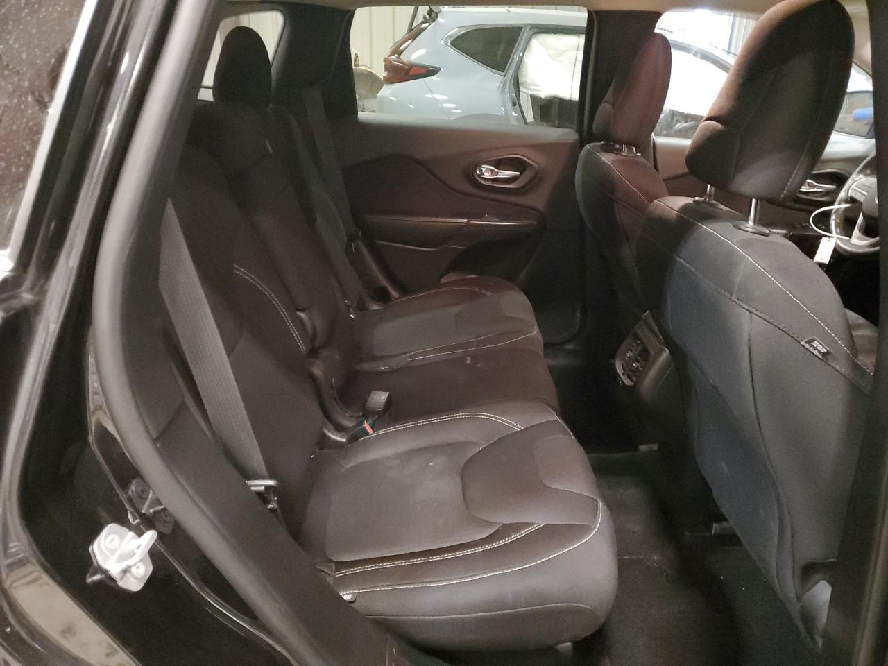 2015 Jeep Cherokee Latitude VIN: 1C4PJMCS8FW546423 Lot: 91903485