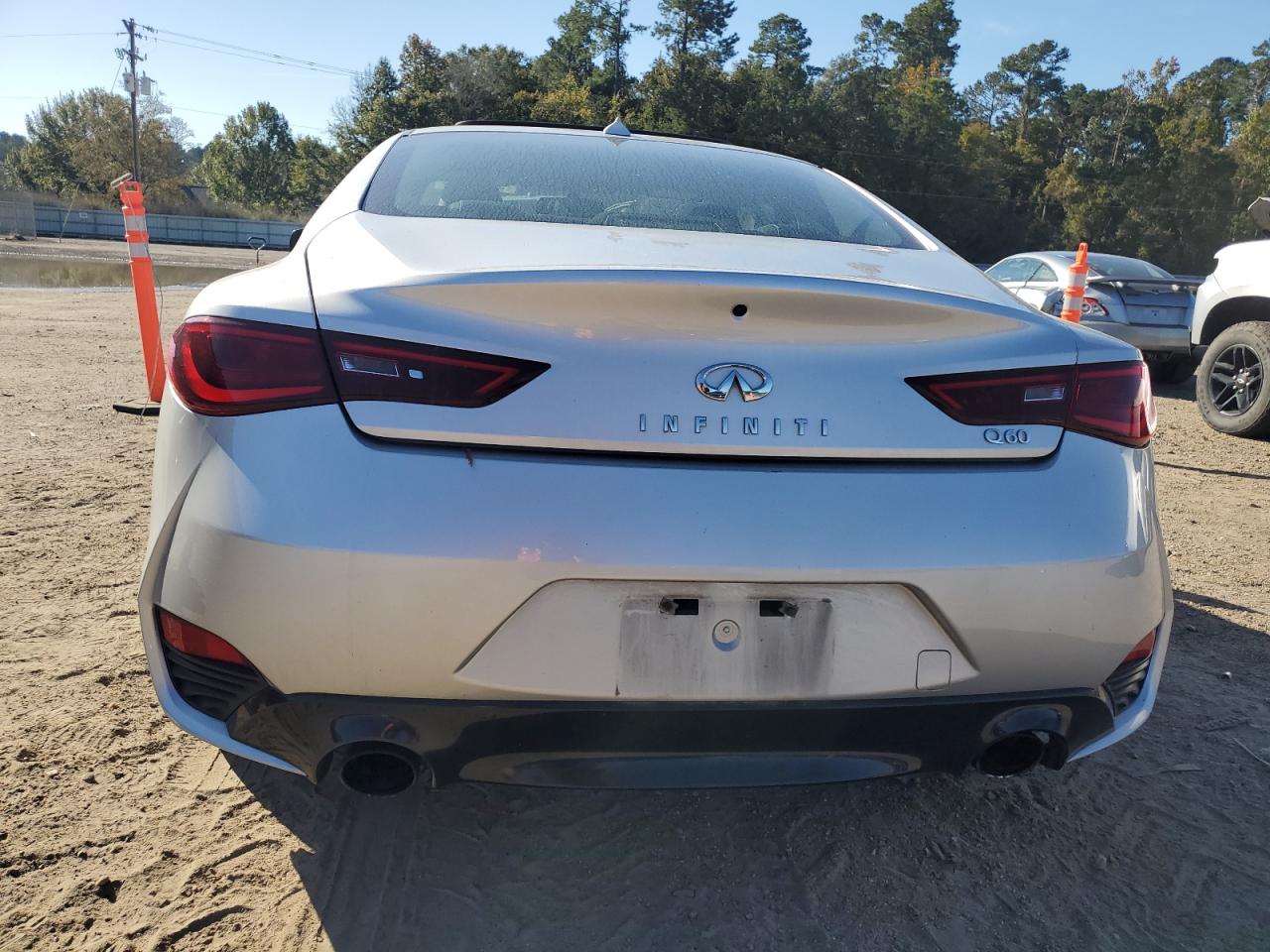 2018 Infiniti Q60 Luxe 300 VIN: JN1EV7EK4JM342011 Lot: 91434525