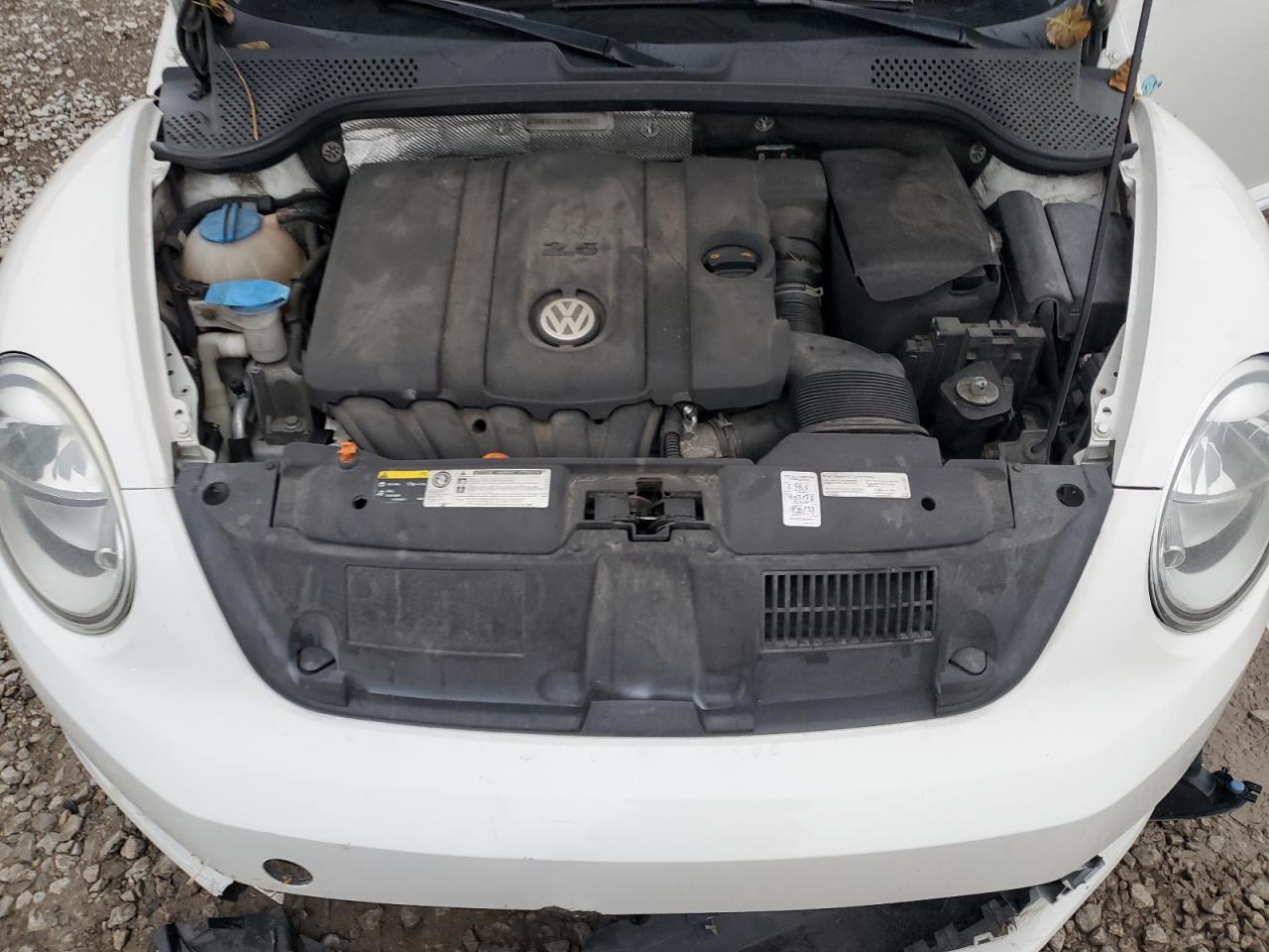 2013 Volkswagen Beetle VIN: 3VW5P7AT9DM810620 Lot: 93406875