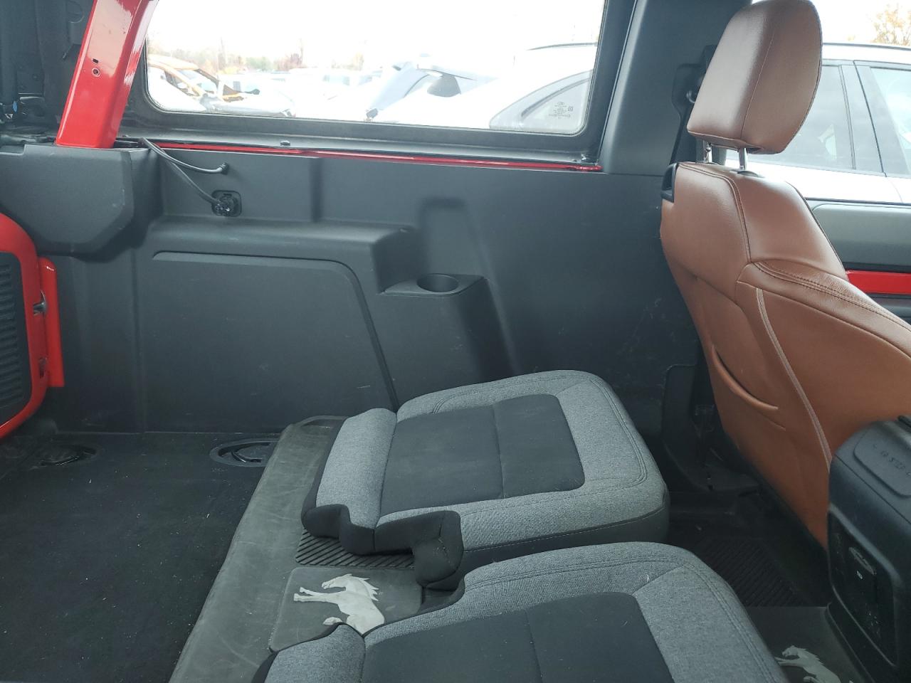 2022 Ford Bronco Base VIN: 1FMDE5AH3NLB61738 Lot: 90263565