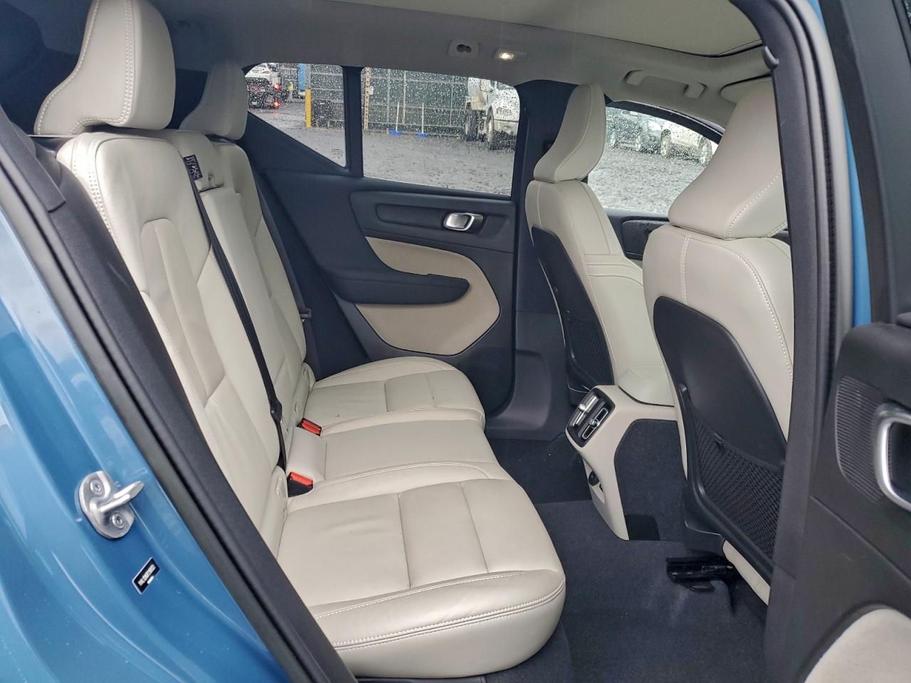 2023 Volvo Xc40 Plus VIN: YV4L12UN3P2100133 Lot: 94182775