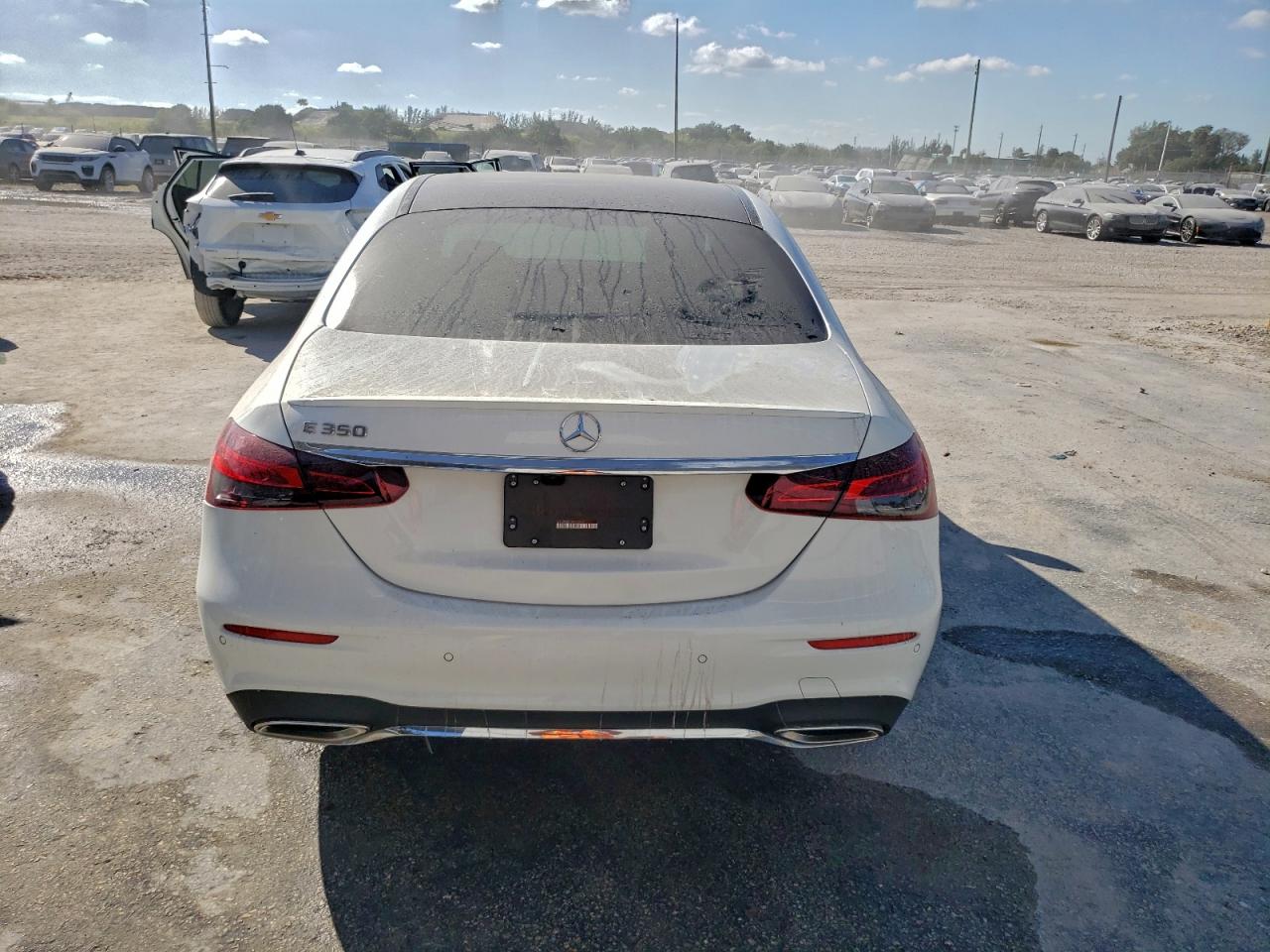 2021 Mercedes-Benz E 350 VIN: W1KZF8DB1MA920838 Lot: 93294645