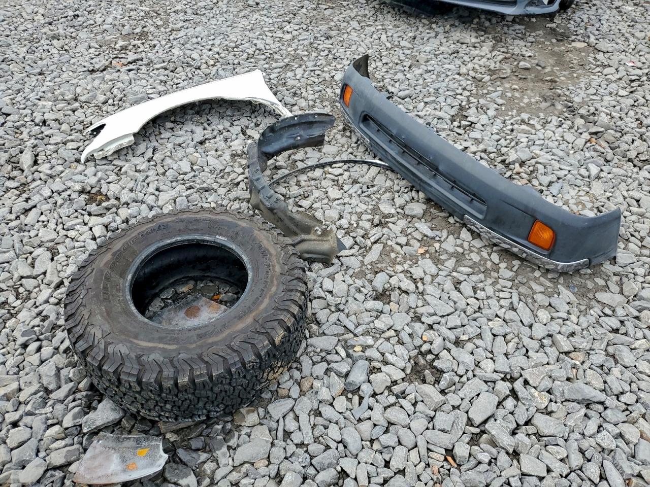 1998 Toyota Tacoma Xtracab VIN: 4TAWM72N2WZ076416 Lot: 94230775