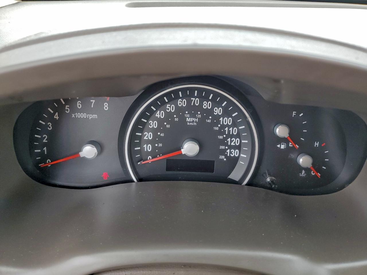 2011 Kia Sedona Lx VIN: KNDMG4C70B6378087 Lot: 93597785