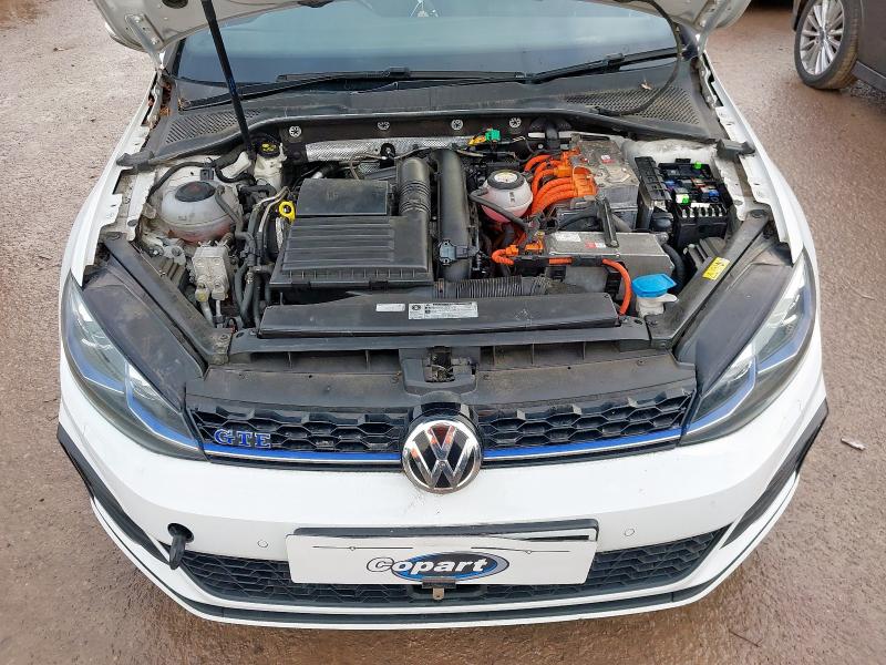 2017 VOLKSWAGEN GOLF GTE A