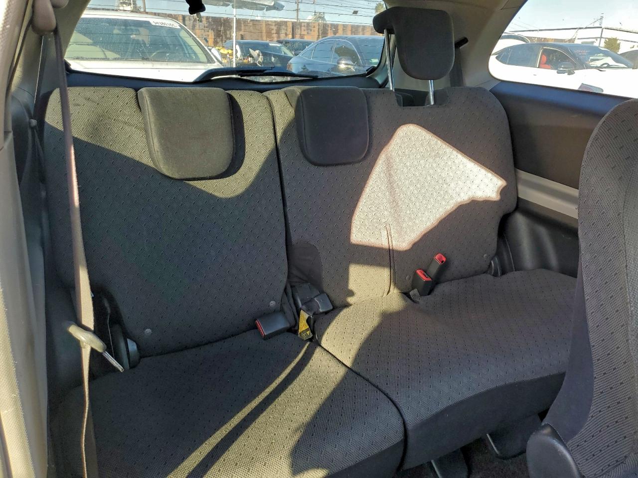 2010 Toyota Yaris VIN: JTDJT4K31A5317137 Lot: 92898075