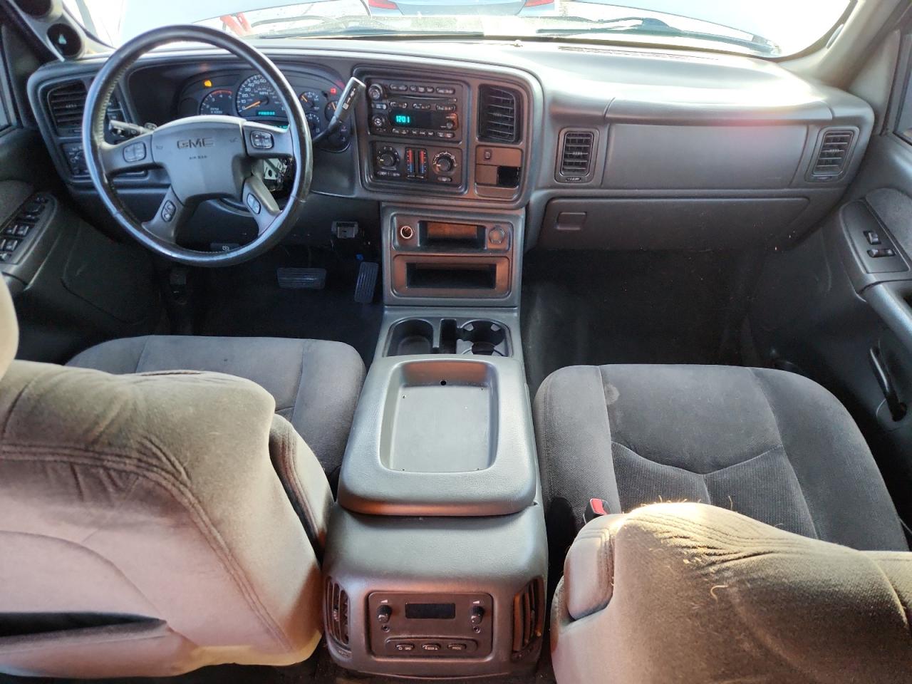 2003 GMC Sierra K2500 Heavy Duty VIN: 1GTHK23163F122084 Lot: 92290775