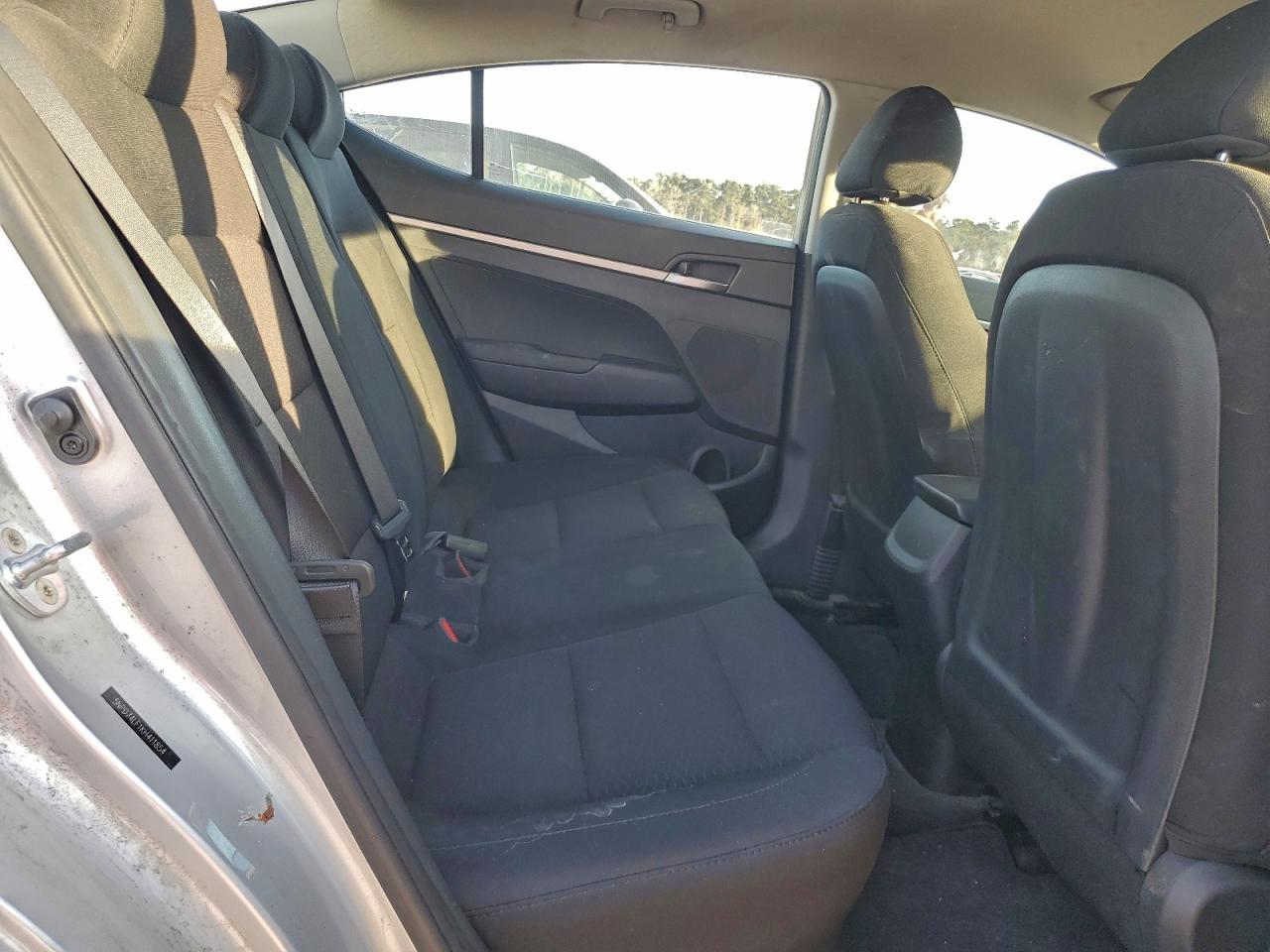 2019 Hyundai Elantra Se VIN: 5NPD74LF1KH411854 Lot: 93914355