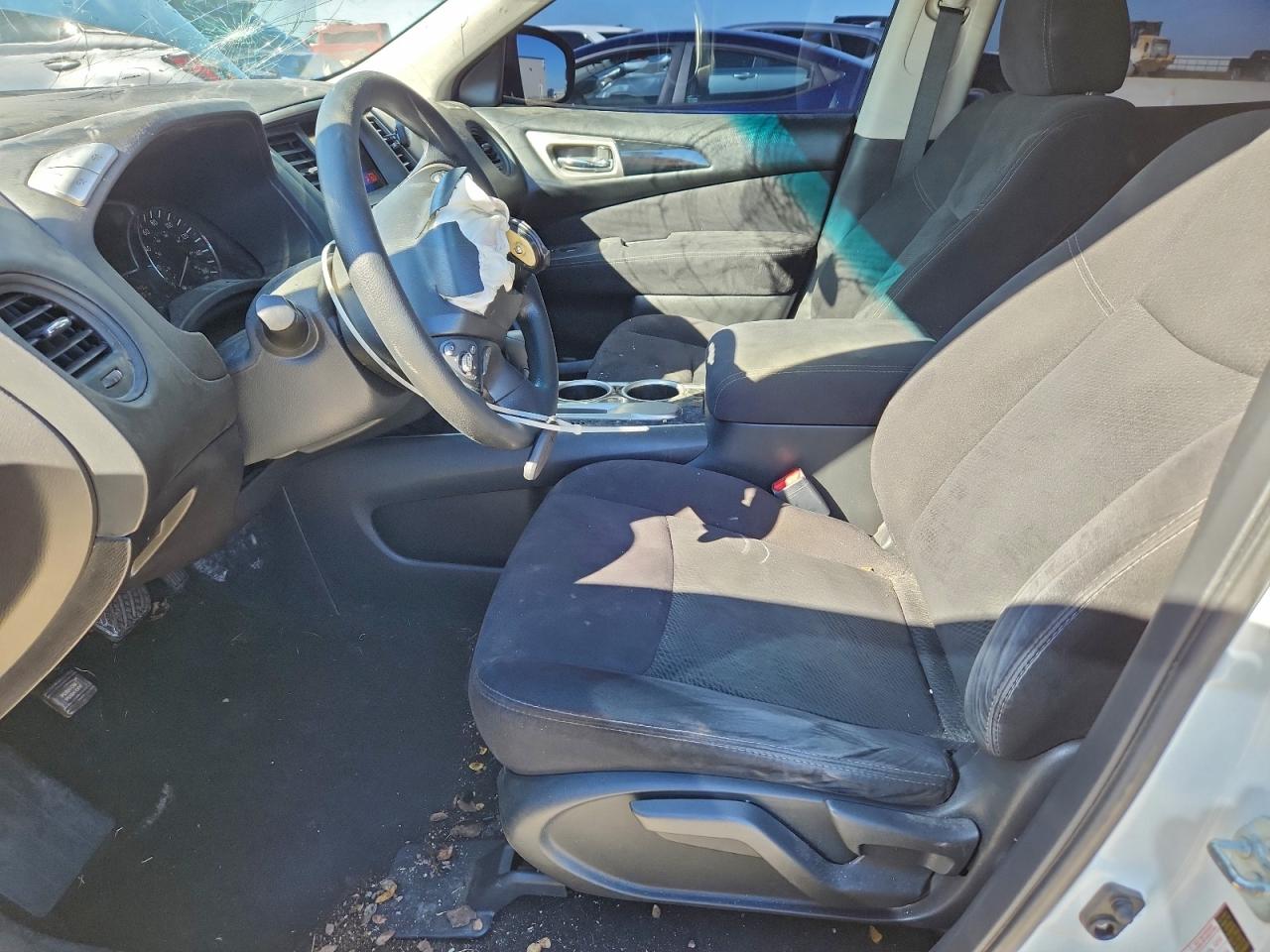 2015 Nissan Pathfinder S VIN: 5N1AR2MN0FC620586 Lot: 93908815