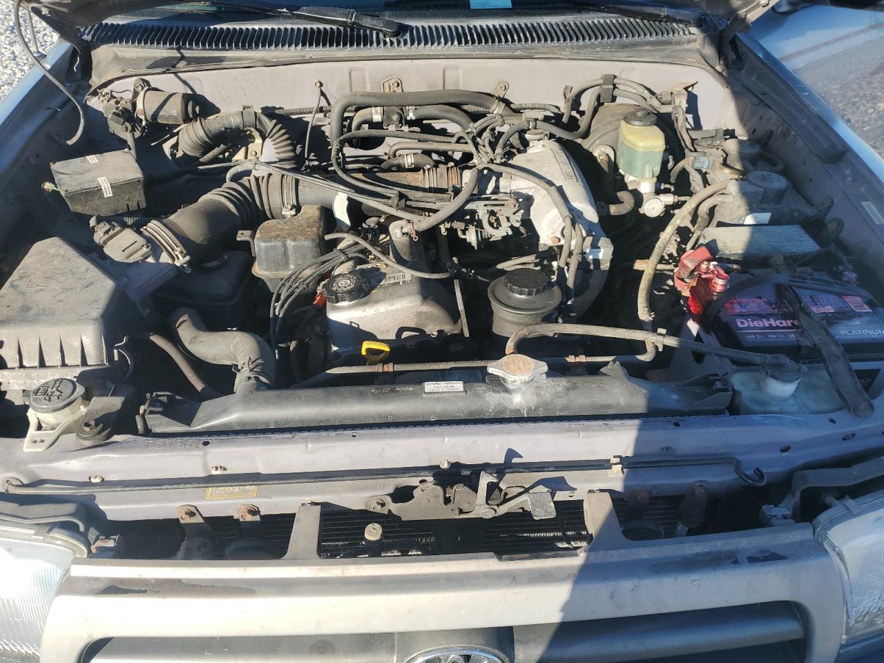 1998 Toyota 4Runner VIN: JT3GM84R5W0028092 Lot: 92825325