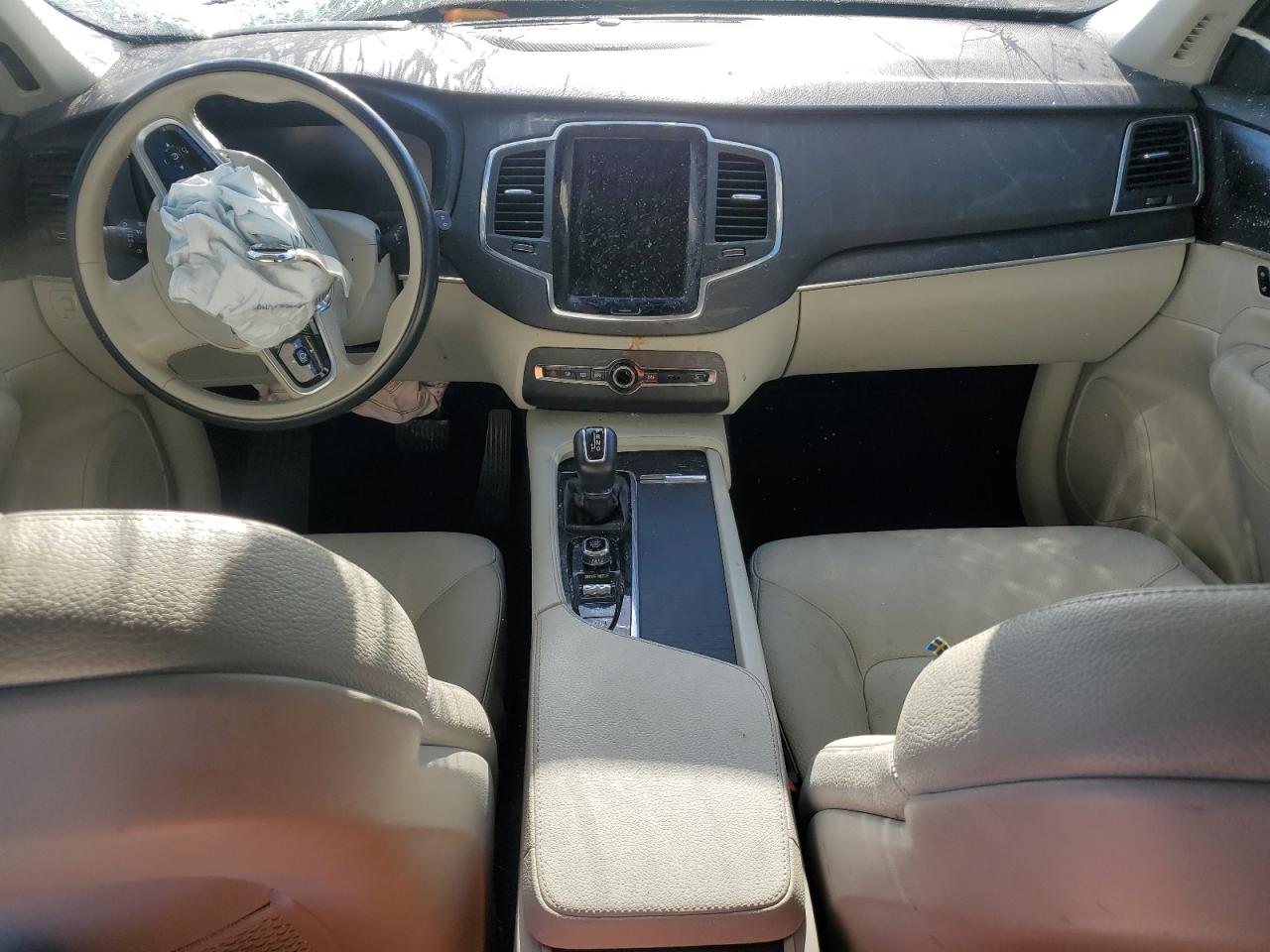 2020 Volvo Xc90 T6 Momentum VIN: YV4A22PK4L1550301 Lot: 92371535