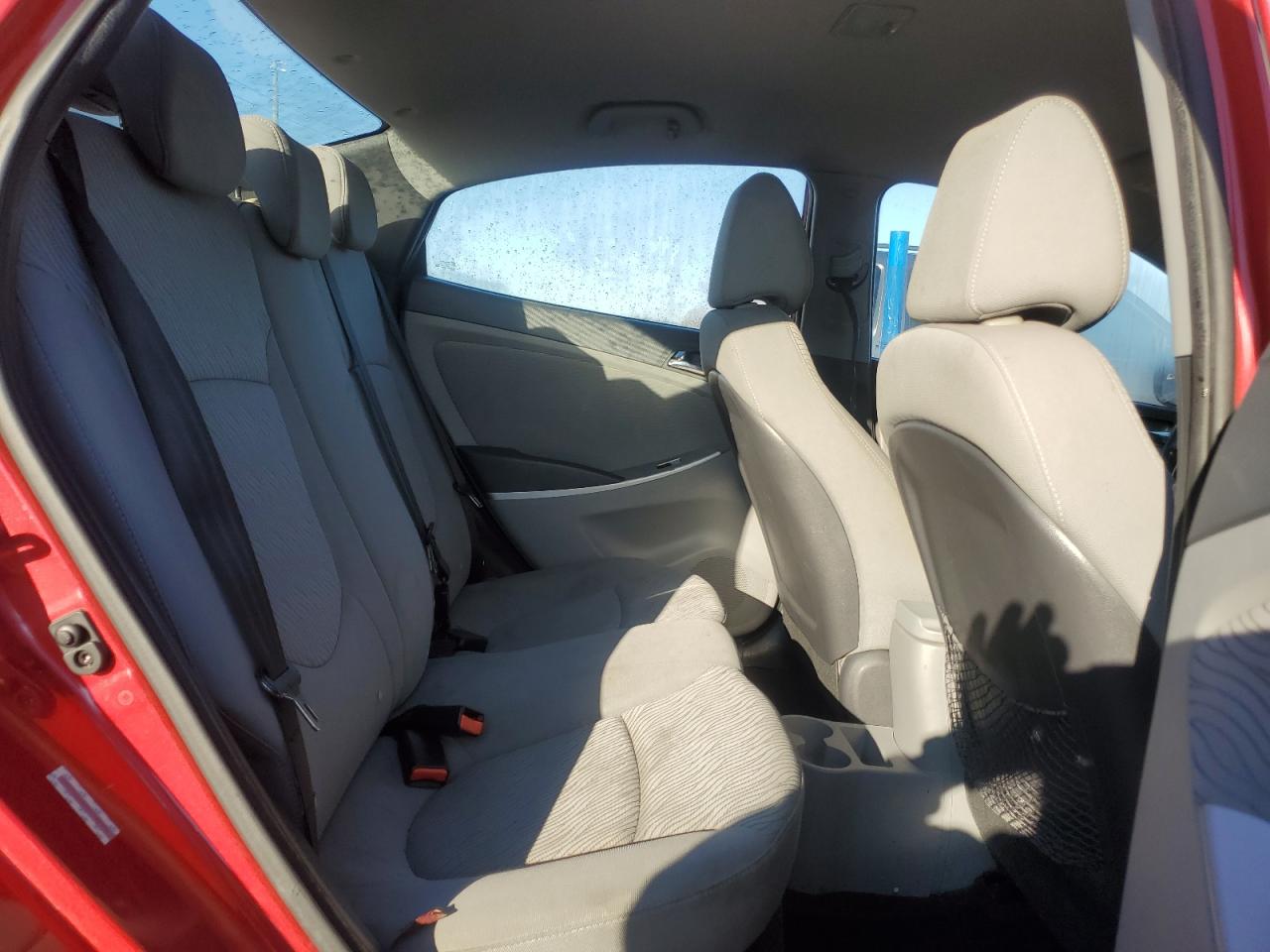 2014 Hyundai Accent Gls VIN: KMHCU4AE3EU738194 Lot: 92883305