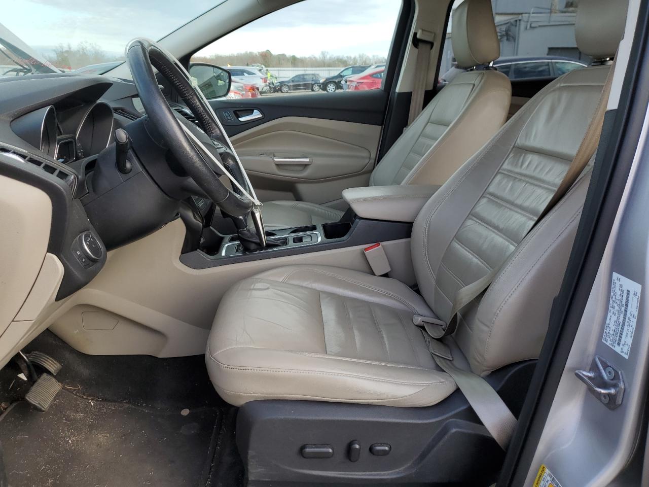 2018 Ford Escape Titanium VIN: 1FMCU9J90JUA75564 Lot: 92272435