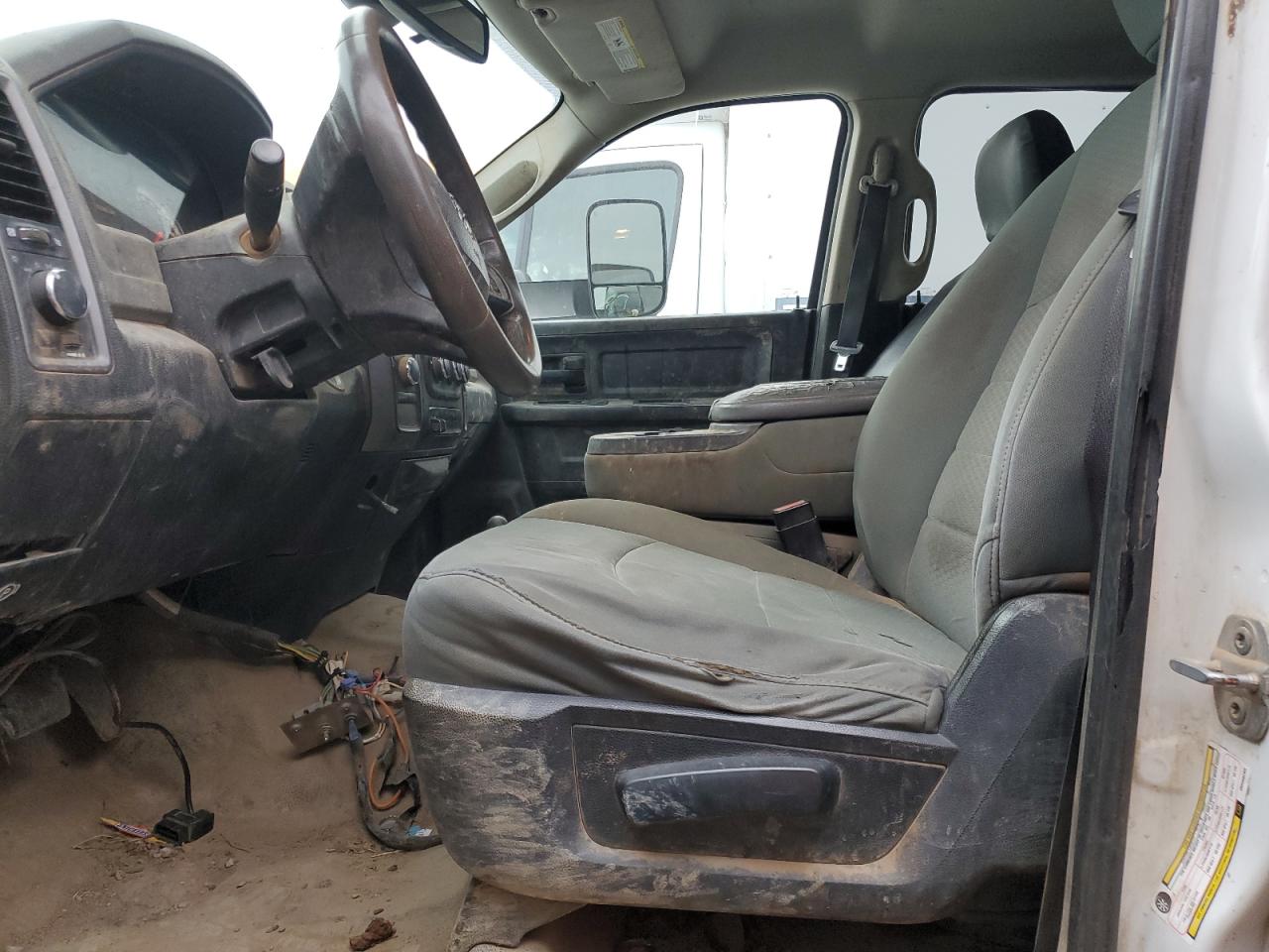 2013 Ram 3500 Flatbed Truck VIN: 3C63RRGL3DG568260 Lot: 91117825