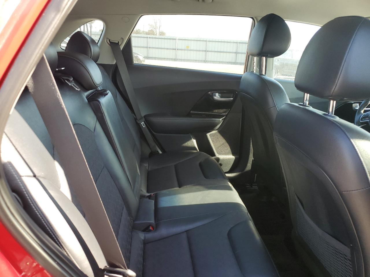 2017 Kia Niro Ex VIN: KNDCC3LC9H5067349 Lot: 93491095