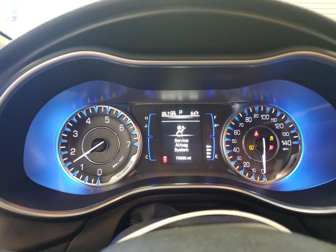 2015 Chrysler 200 Limited VIN: 1C3CCCAB3FN662919 Lot: 93054775