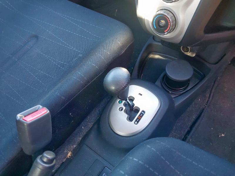 2006 TOYOTA YARIS 1.3 VVT-I T3 5DR MMT