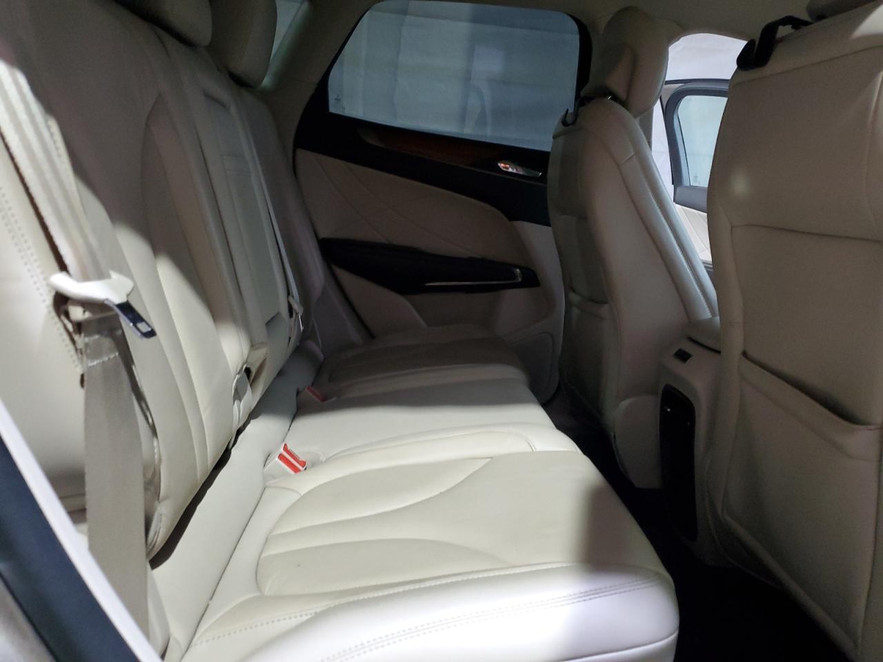 2018 Lincoln Mkc Select VIN: 5LMCJ2D91JUL03662 Lot: 91082545