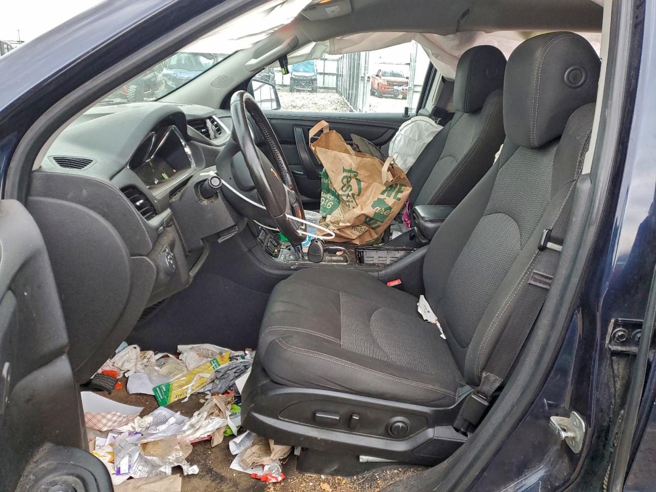 2015 Chevrolet Traverse Lt VIN: 1GNKVGKD2FJ168879 Lot: 93639635