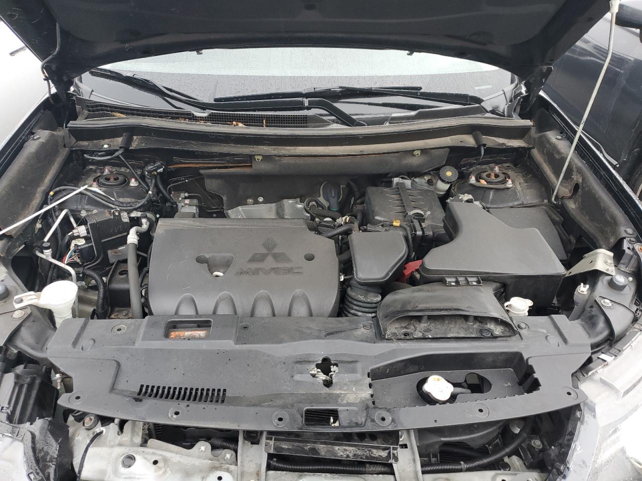 2018 Mitsubishi Outlander Se VIN: JA4AZ3A33JZ020383 Lot: 92745145