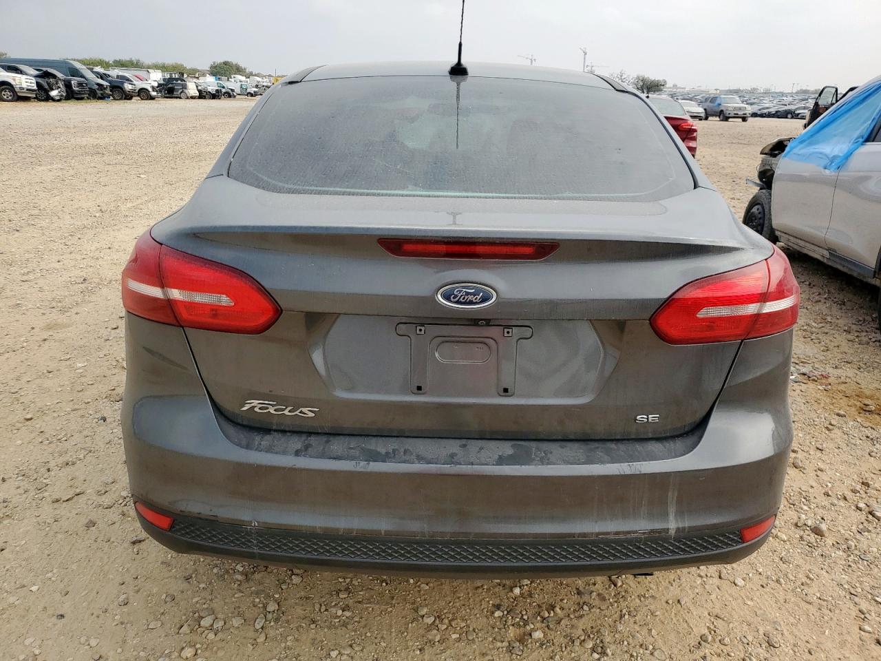 2018 Ford Focus Se VIN: 1FADP3F28JL283731 Lot: 93503465