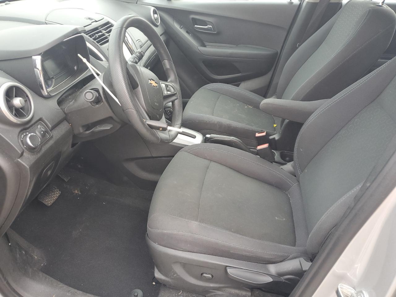 2015 Chevrolet Trax Ls VIN: 3GNCJKSB4FL253233 Lot: 93421995