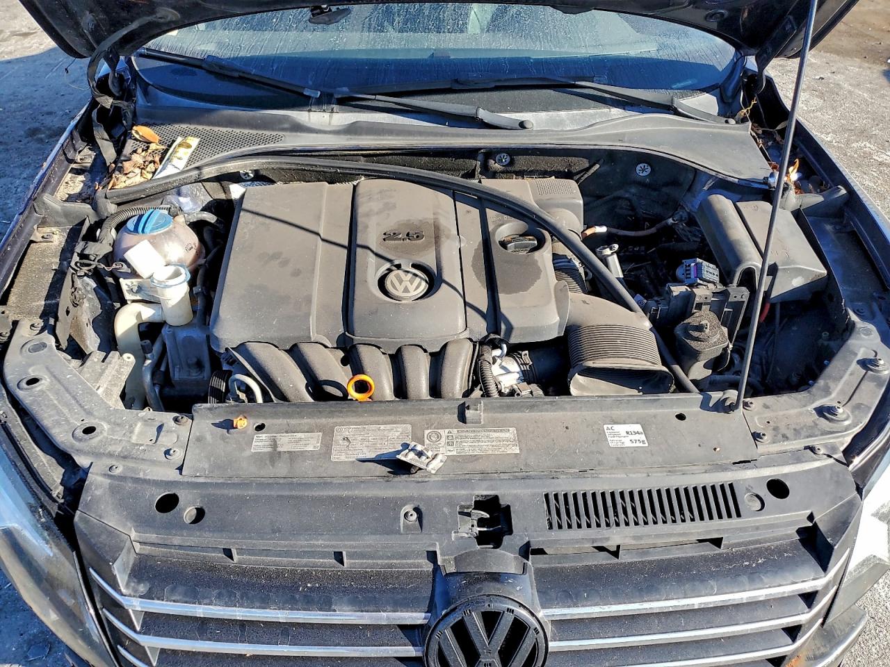 2013 Volkswagen Passat Se VIN: 1VWBP7A33DC013090 Lot: 93675025