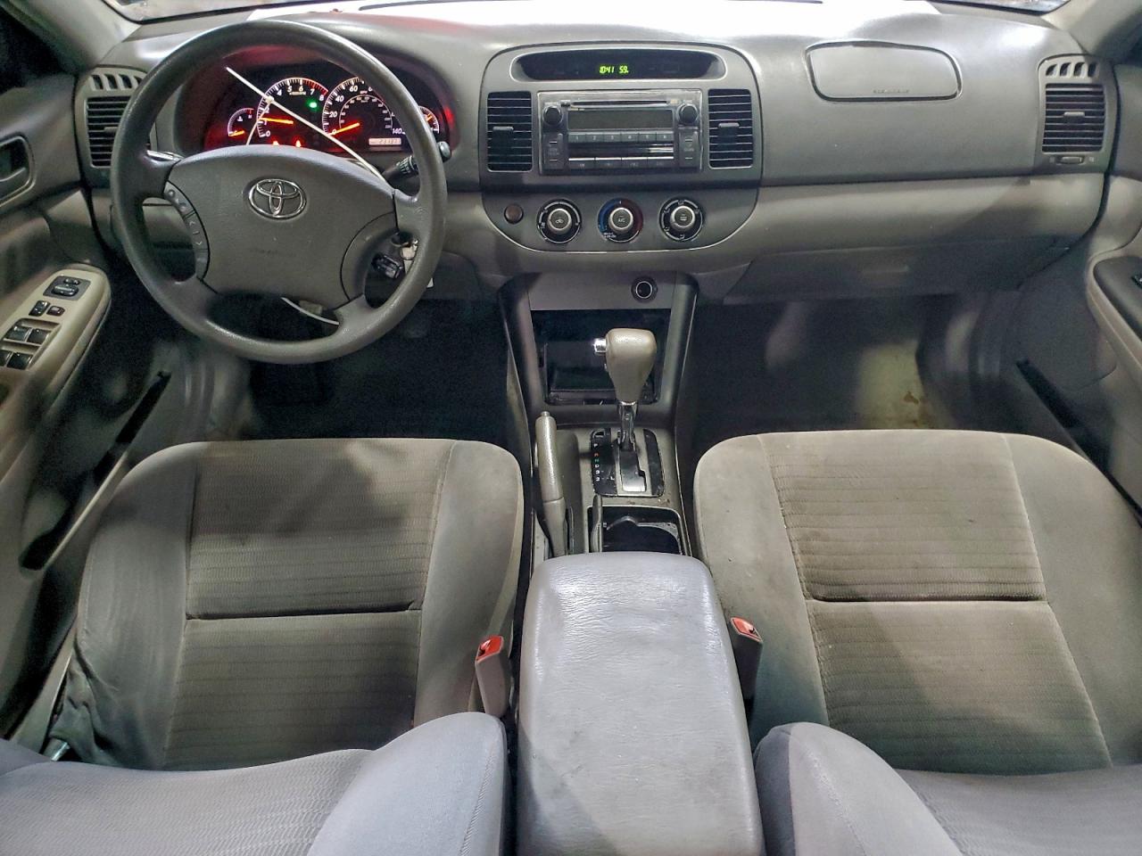 2005 Toyota Camry Le VIN: 4T1BE32K85U944828 Lot: 93607705