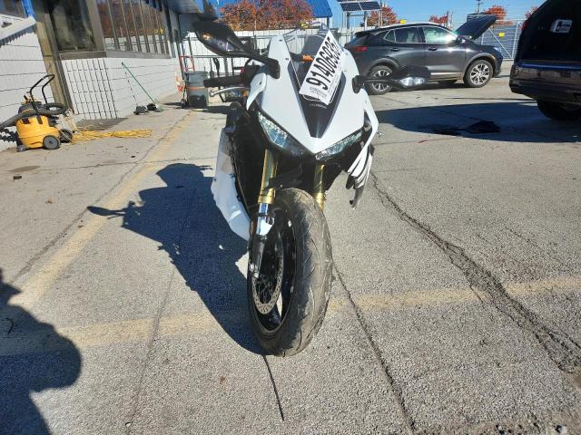 2025 HONDA CBR1000 RR  