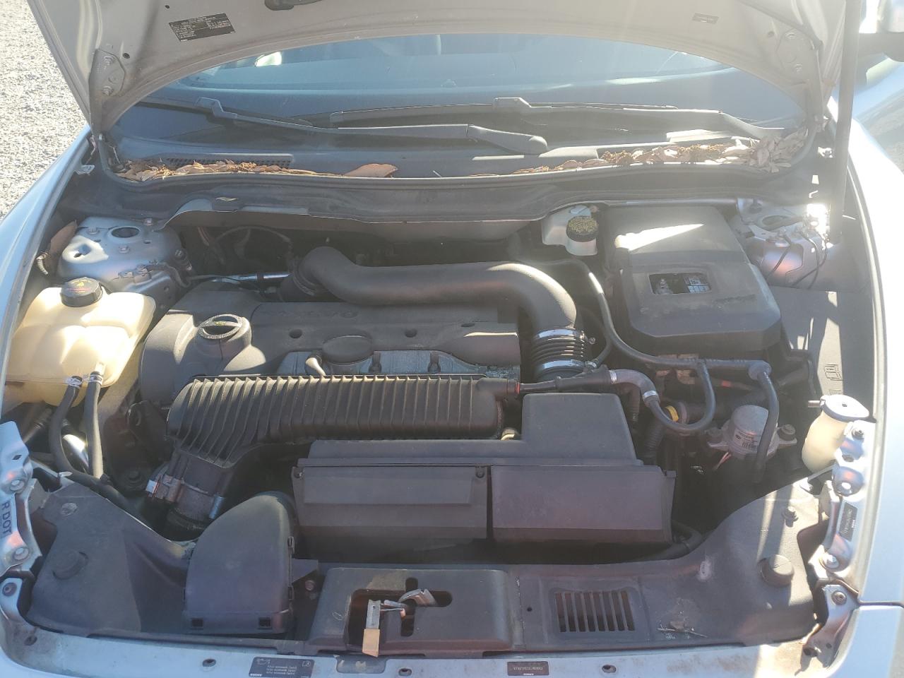 2011 Volvo C70 T5 VIN: YV1672MC0BJ109863 Lot: 91006825