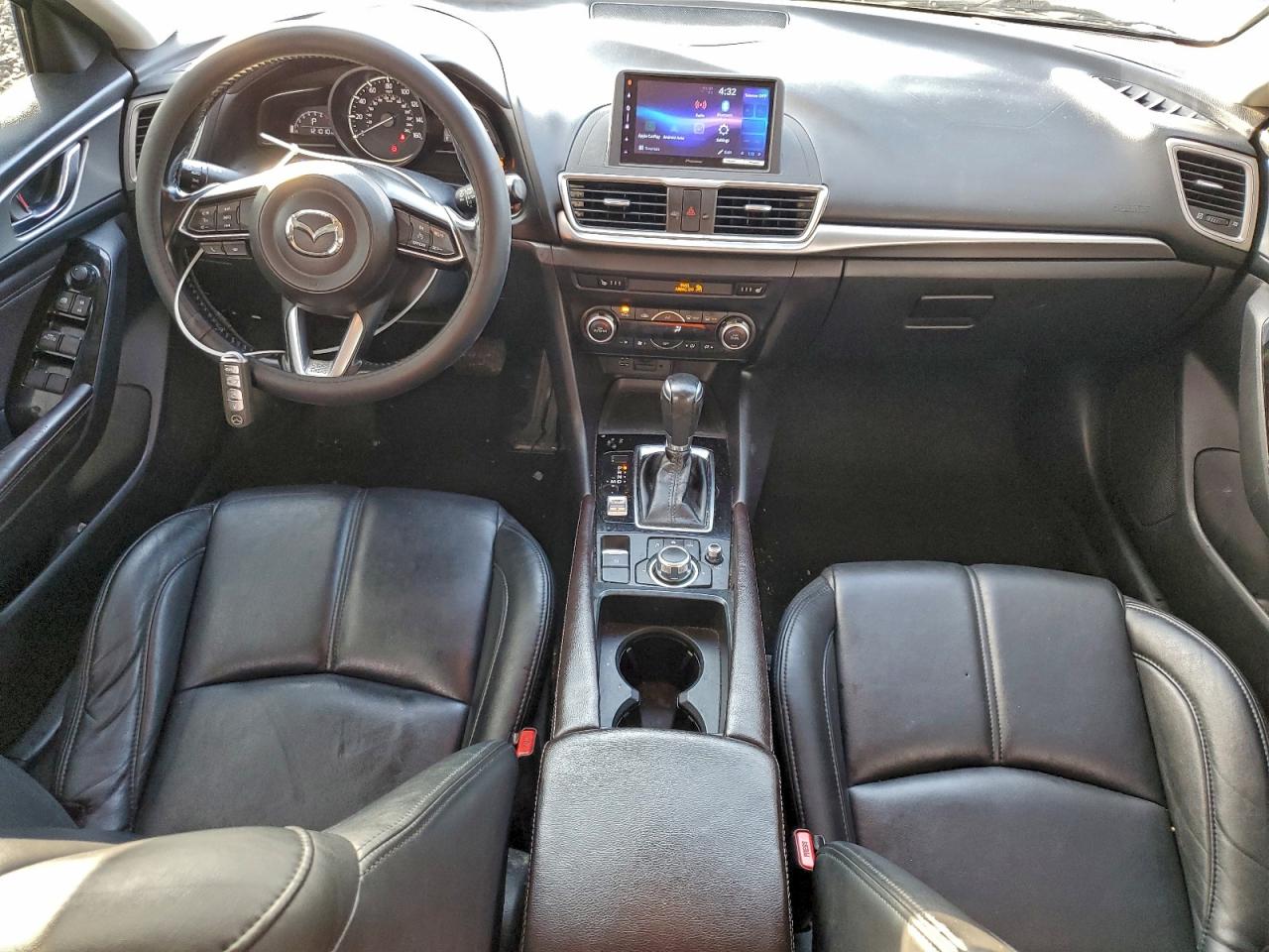 2018 Mazda 3 Touring VIN: 3MZBN1V37JM179233 Lot: 93478655