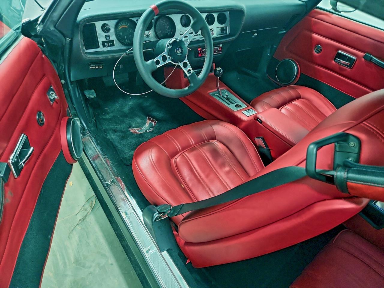 1976 Pontiac Trans Am VIN: 2V87Z6NS80397 Lot: 93966305