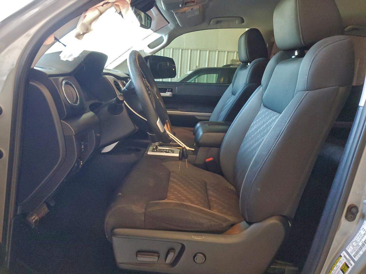 2021 Toyota Tundra Crewmax Sr5 VIN: 5TFEY5F16MX286736 Lot: 94189435