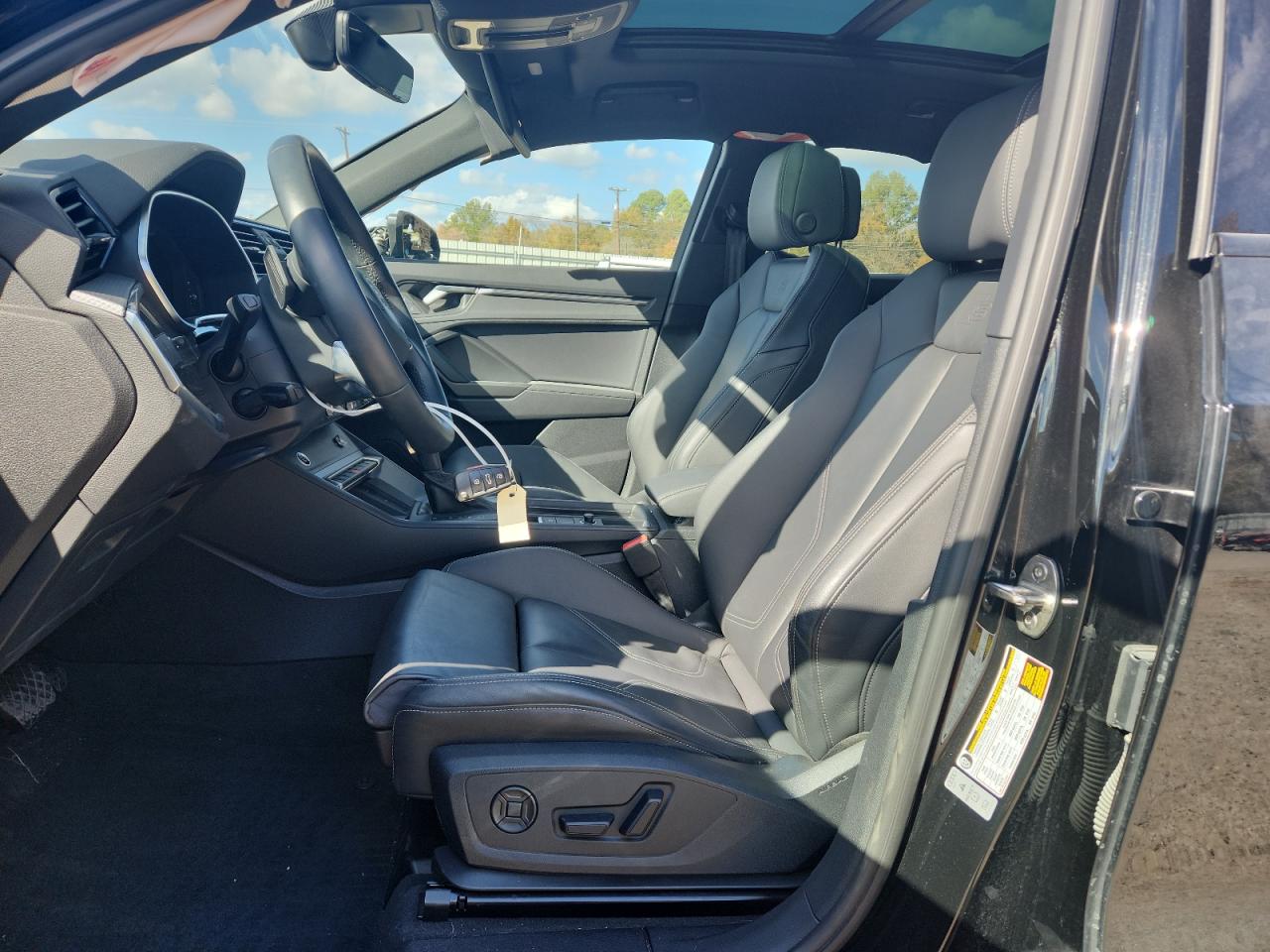 2024 Audi Q3 Premium Plus S Line 45 VIN: WA1EECF31R1105593 Lot: 92677095