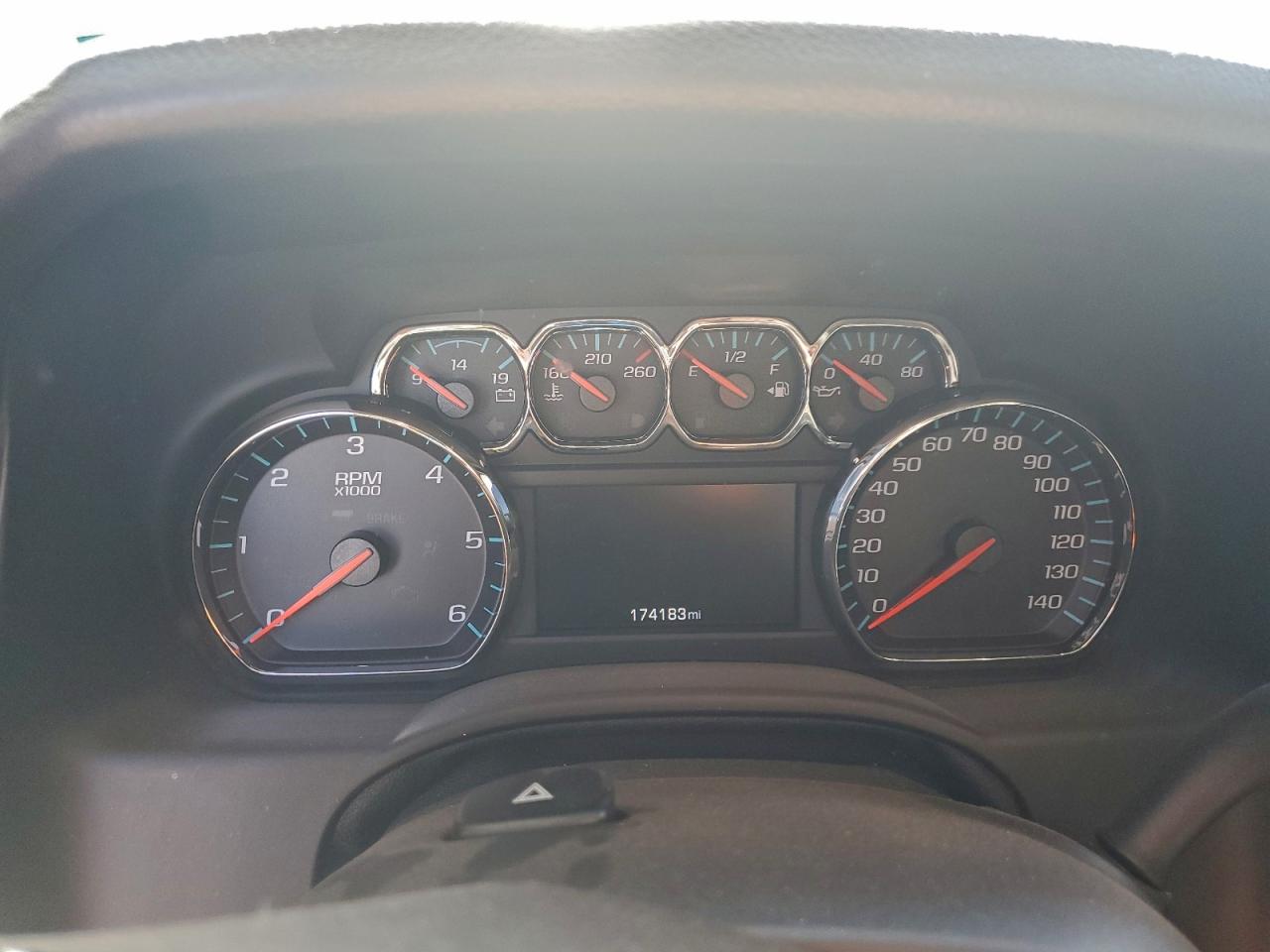 2017 GMC Yukon Slt VIN: 1GKS1BKC8HR171423 Lot: 94168045