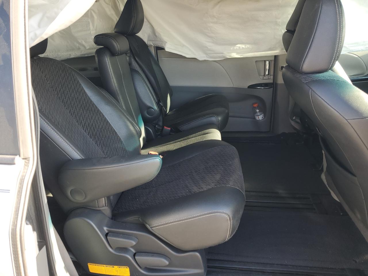 2011 Toyota Sienna Sport VIN: 5TDXK3DC1BS132134 Lot: 92377785