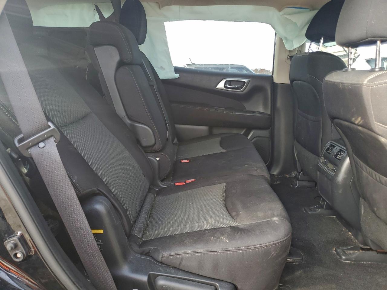 2017 Nissan Pathfinder S VIN: 5N1DR2MN8HC685766 Lot: 93946645