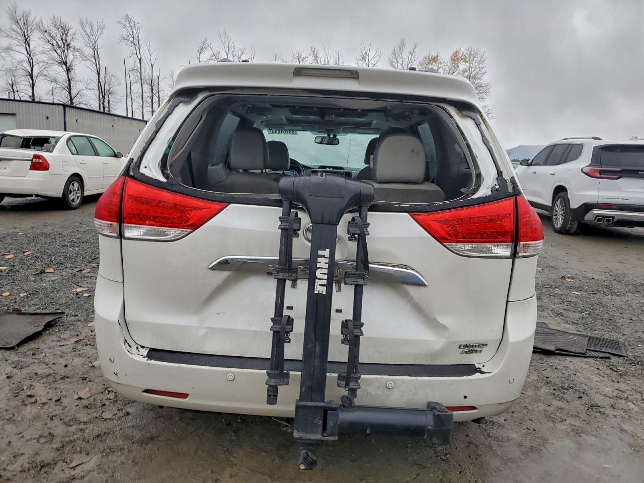 2013 Toyota Sienna Xle VIN: 5TDDK3DC6DS065925 Lot: 93751035