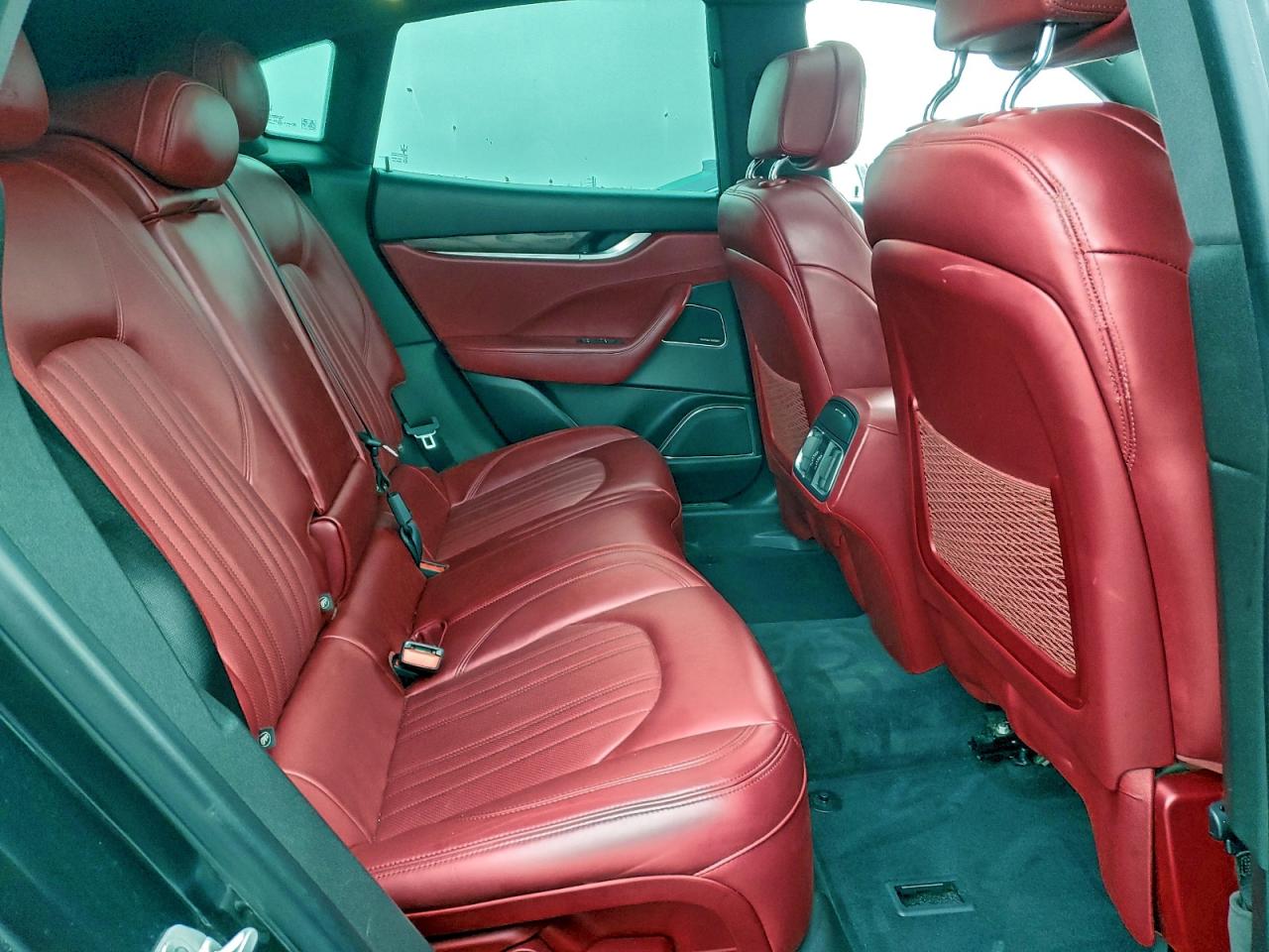 2017 Maserati Levante S Luxury VIN: ZN661YUL1HX249418 Lot: 92734875