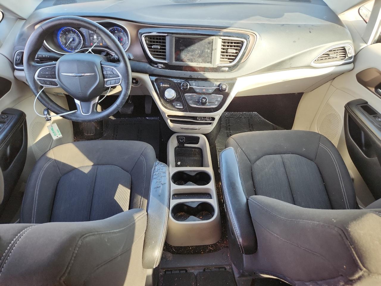 2021 Chrysler Voyager Lx VIN: 2C4RC1CG0MR558374 Lot: 92728775