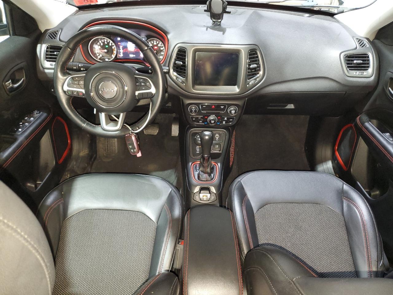 2019 Jeep Compass Trailhawk VIN: 3C4NJDDB2KT799954 Lot: 92304945