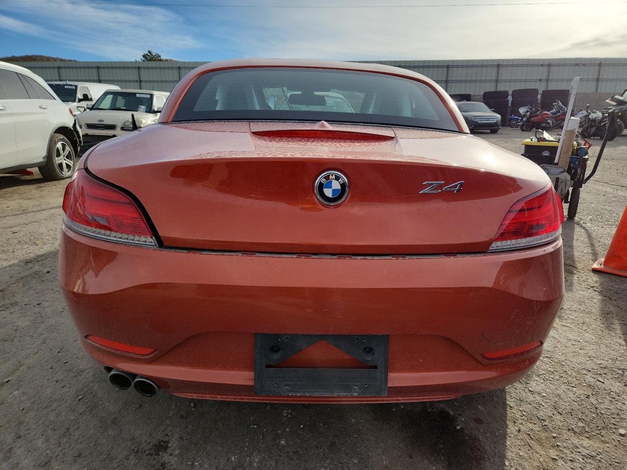 2014 BMW Z4 Sdrive28I VIN: WBALL5C58EJ105439 Lot: 93290545