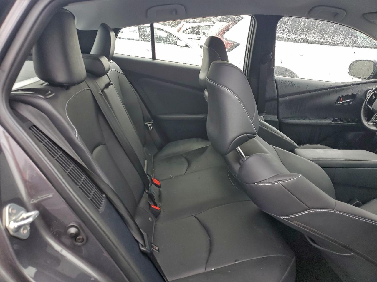 2022 Toyota Prius Prime Le VIN: JTDKAMFP4N3228137 Lot: 93261845