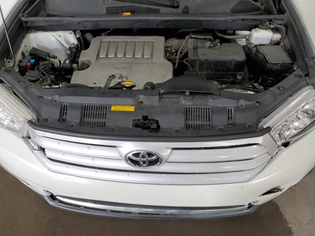 2013 Toyota Highlander Base VIN: 5TDZK3EH5DS116640 Lot: 81661505